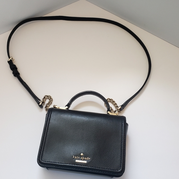 kate spade Handbags - Kate Spade Crossbody